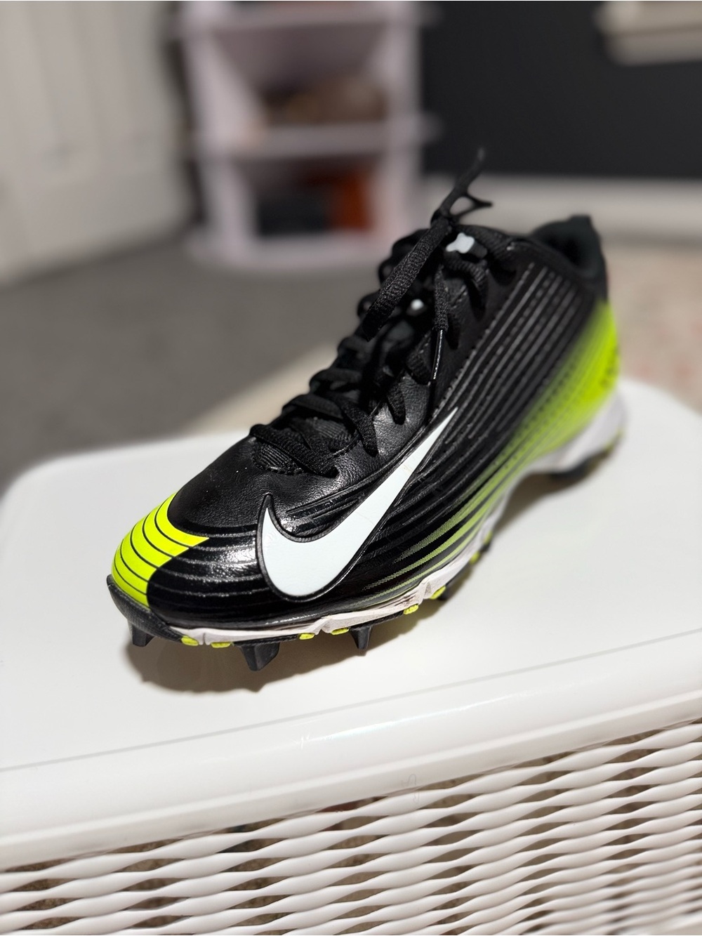 Nike Kids Black & Neon Yellow Soccer Cleats